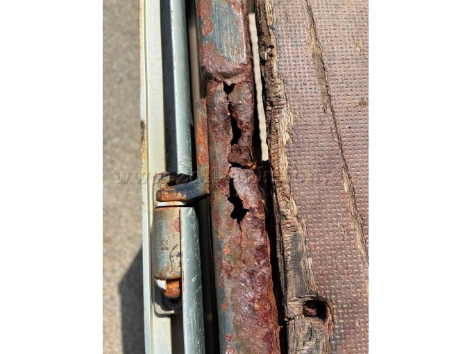 1 Transporter VW T5 Allrad und offenen Kasten – foto 14 – kavel bij Zoll-Auktion, Kirchzarten