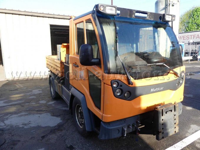 Gesamtansicht vorne rechts