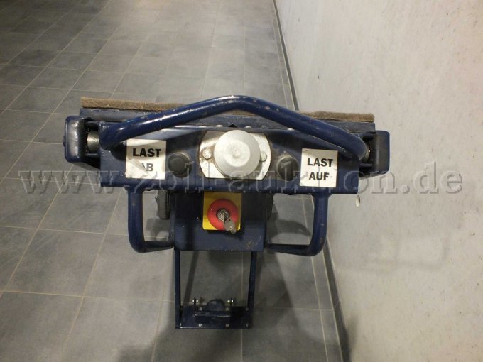 1 elektrische trapklimmer/hoogwerker van het merk "IMPACT GmbH", type IHH500 – foto 8 – kavel bij Zoll-Auktion, Paderborn