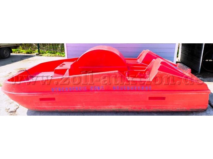 Tretboot Nr. 3 seitlich