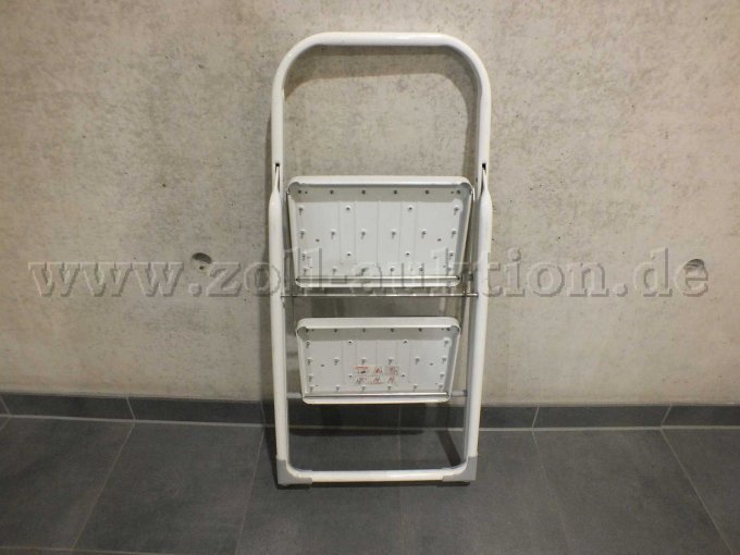 Leiter zusammengeklappt Rückseite