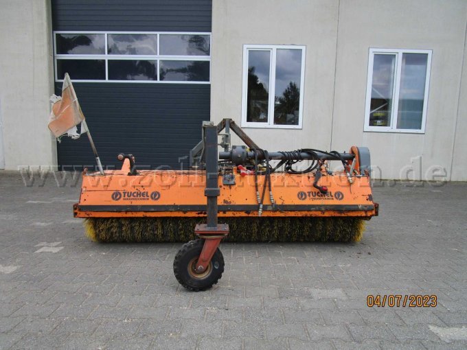 Gesamtansicht - front