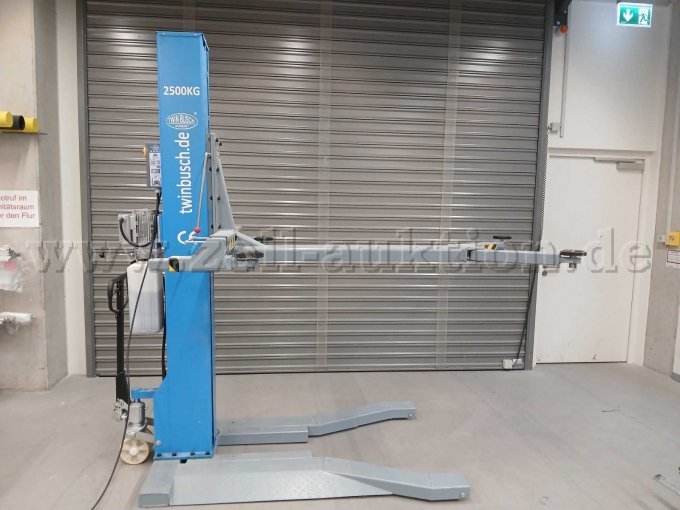 Ein-Säulen-Hebebühne TW 6200 Ein-Säulen-Hebebühne TW 6200