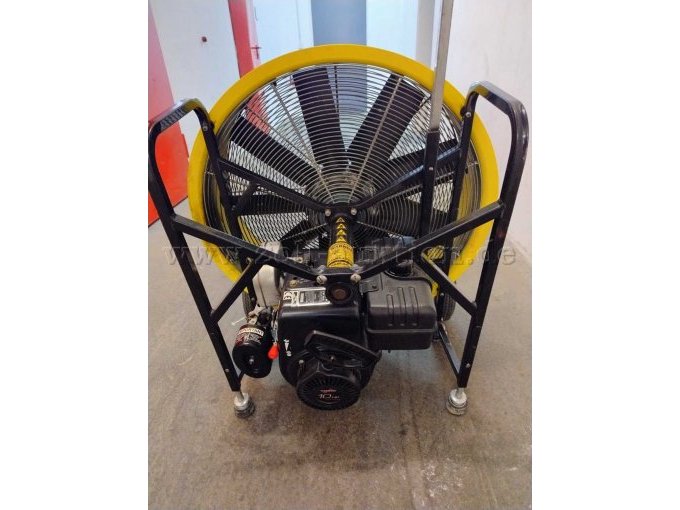 Rückseite mit Motor