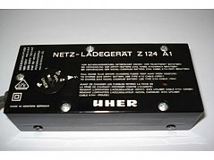 Netz Ladegerät UHER Z124 A1.