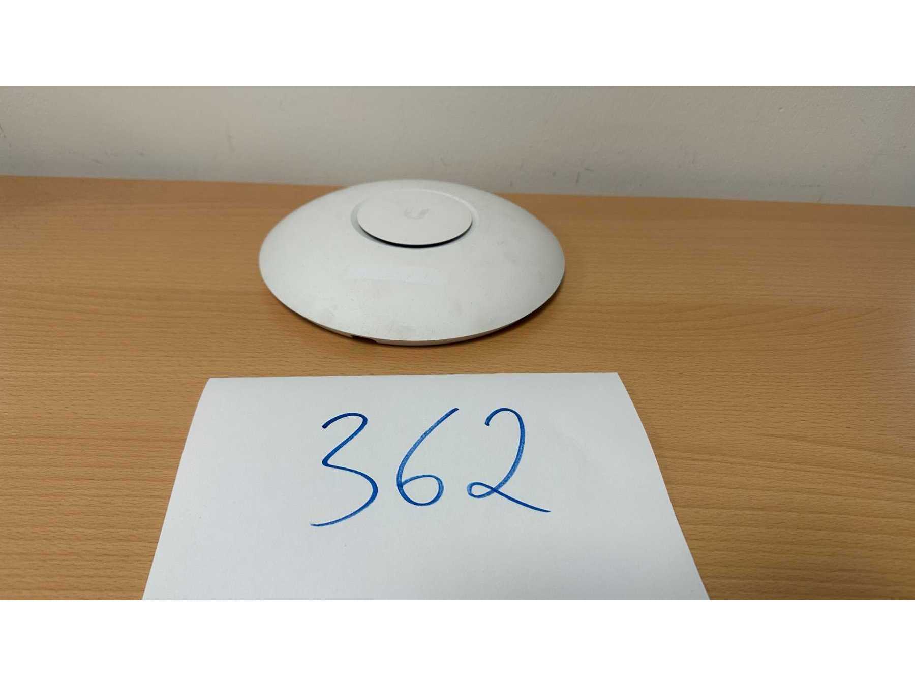 Ubiquiti UniFi AC PRO – WLAN Access Point
Gesamtansicht