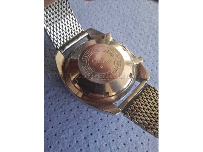 1 Uhrenkonvolut Herren Seiko Chronograph, Damen Just Cavalli, Damen Calvin Klein – foto 4 – kavel bij Zoll-Auktion, Berlin
