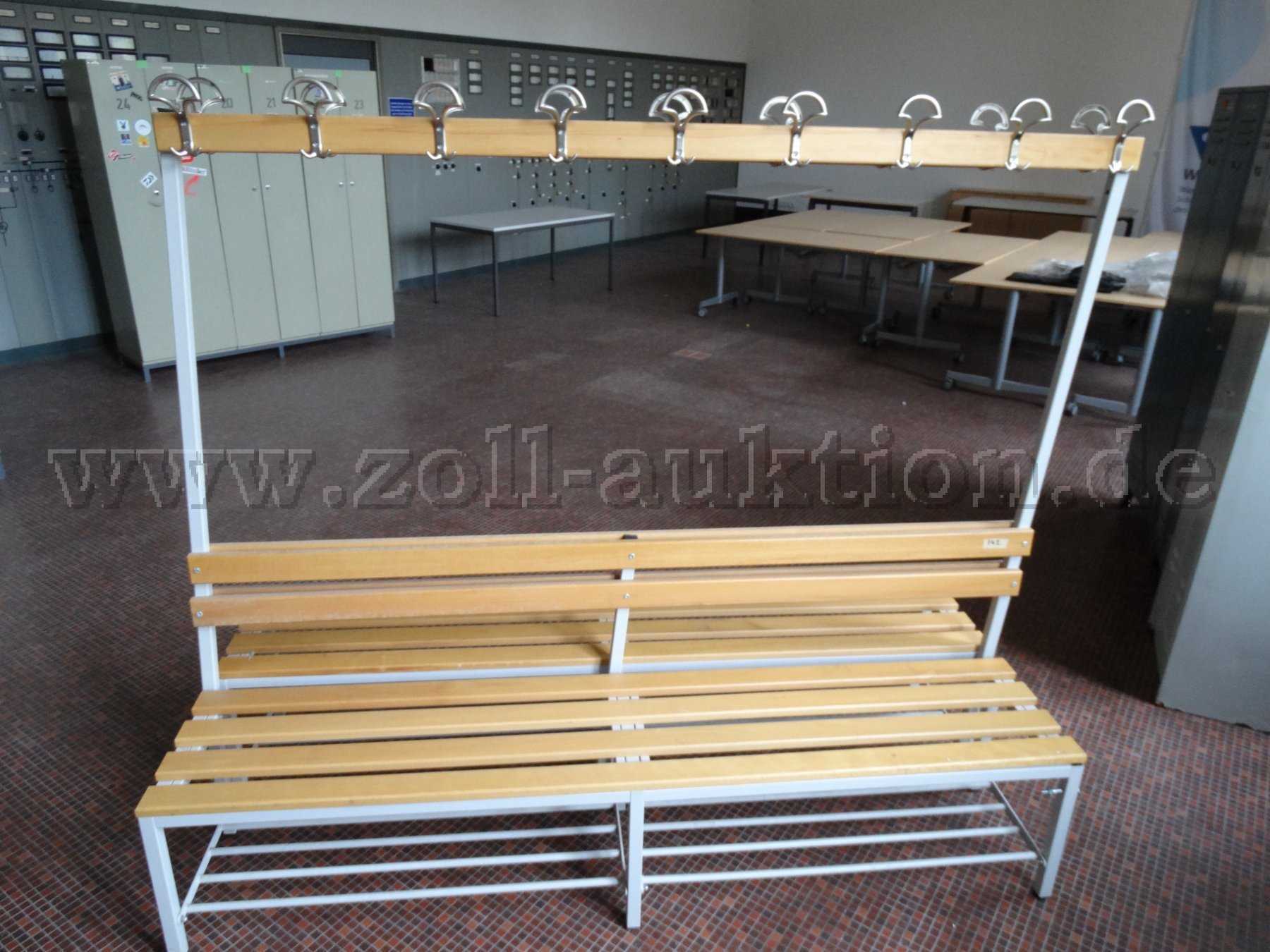 Umkleidebank Gesamtansicht