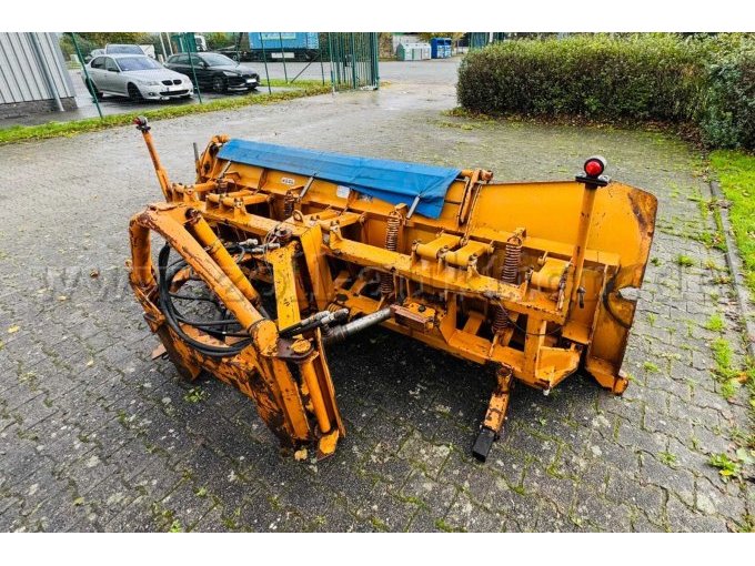 Mehrschar-Federpflug Schmidt