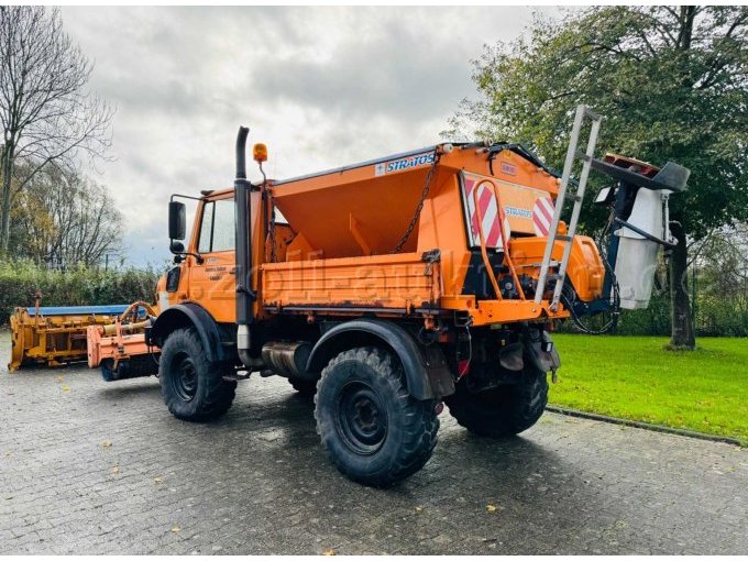 Schrägansicht hinten rechts