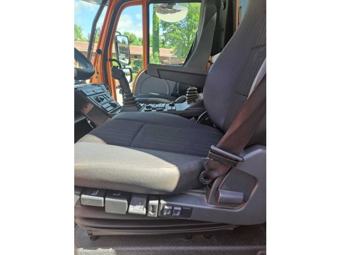 Unimog Innenansicht