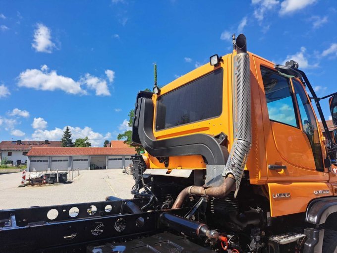 Unimog Seitenansicht