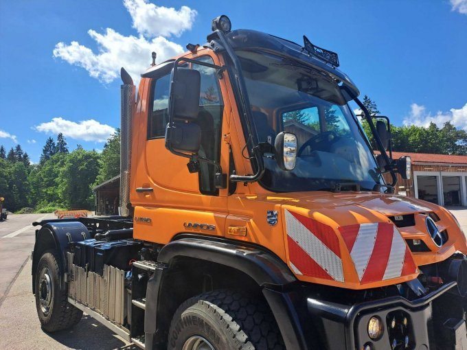 Unimog Vorderansicht