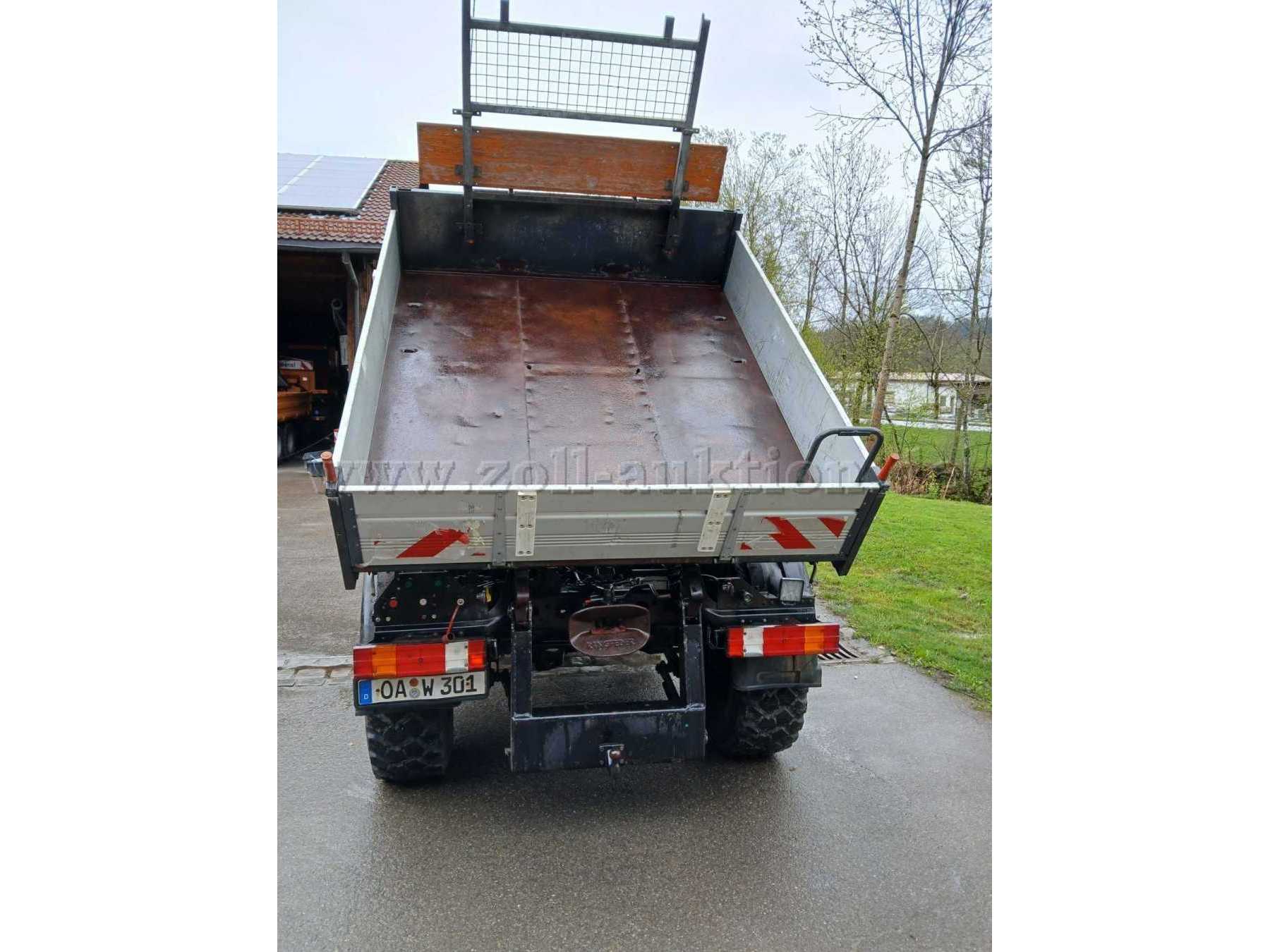 Unimog U300 - Pritsch