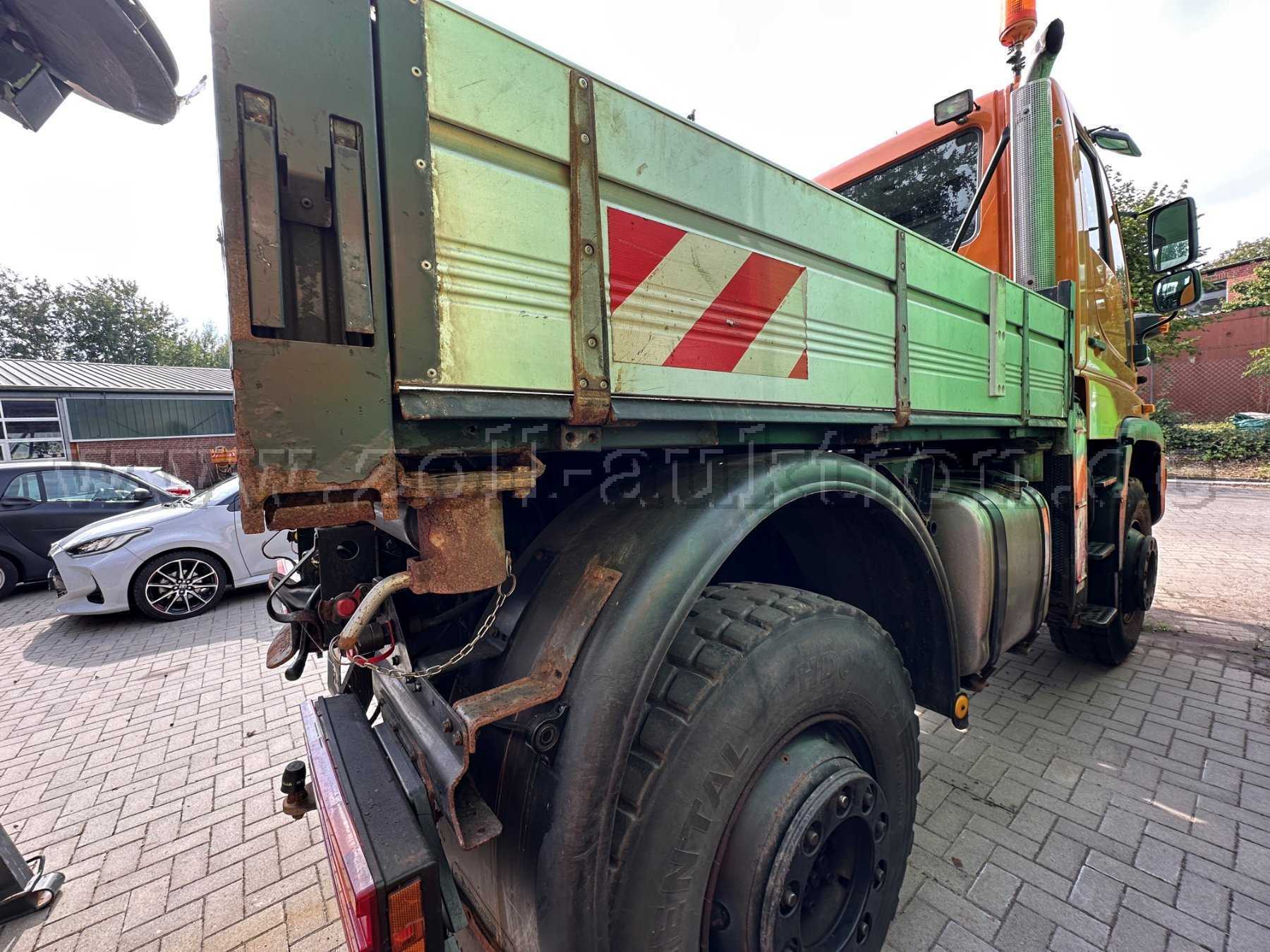 Unimog Seite