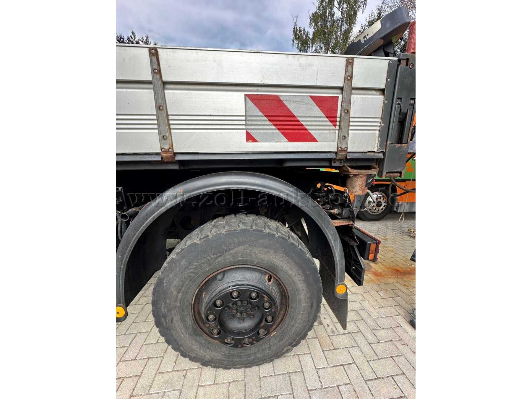 Unimog Radkasten