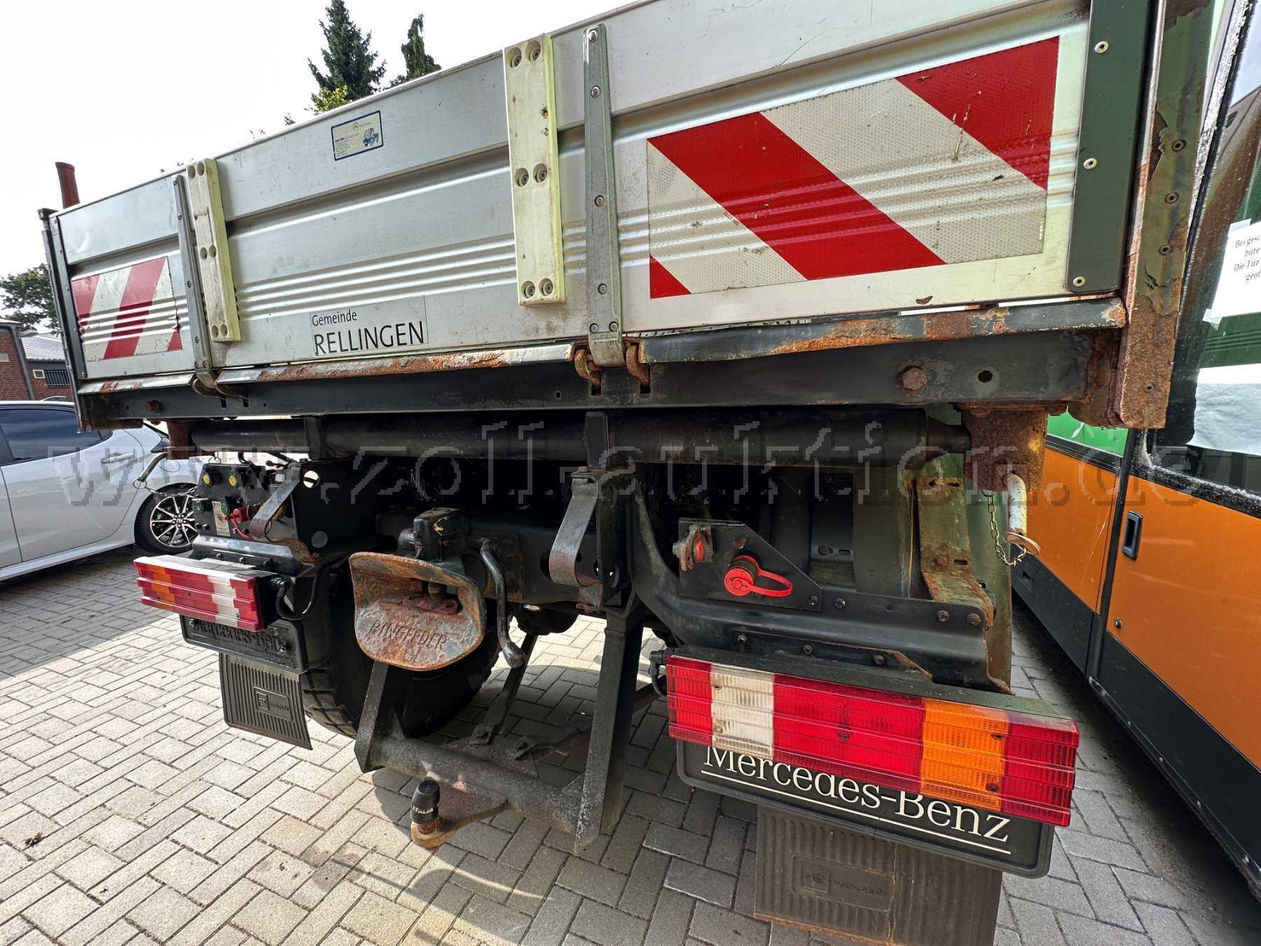 Unimog hinten