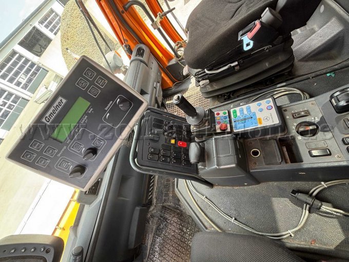 1 Unimog U400 405/12 mit Gmeiner Streuer und Epoke Federklappenschneepflug – foto 7 – kavel bij Zoll-Auktion, Hohenroth