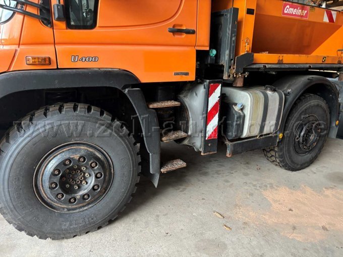 1 Unimog U400 405/12 mit Gmeiner Streuer und Epoke Federklappenschneepflug – foto 9 – kavel bij Zoll-Auktion, Hohenroth