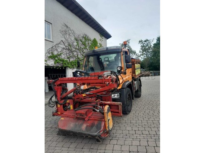 Unimog Ansicht vorne links