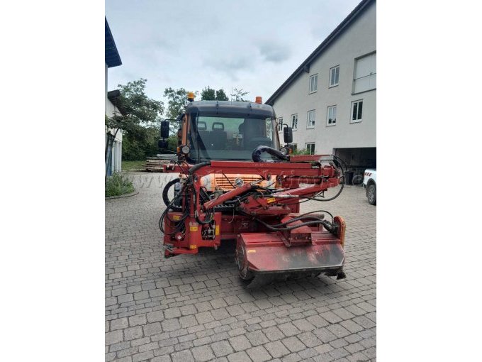 Unimog Ansicht vorne