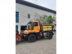 Unimog Ansicht linke Seite