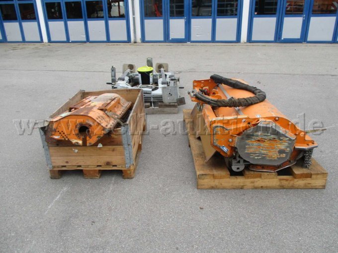 Unimog 530,
Zubehör