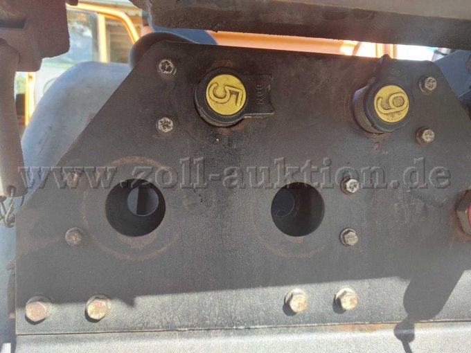 Hydraulischer Steckeranschluss hinten
