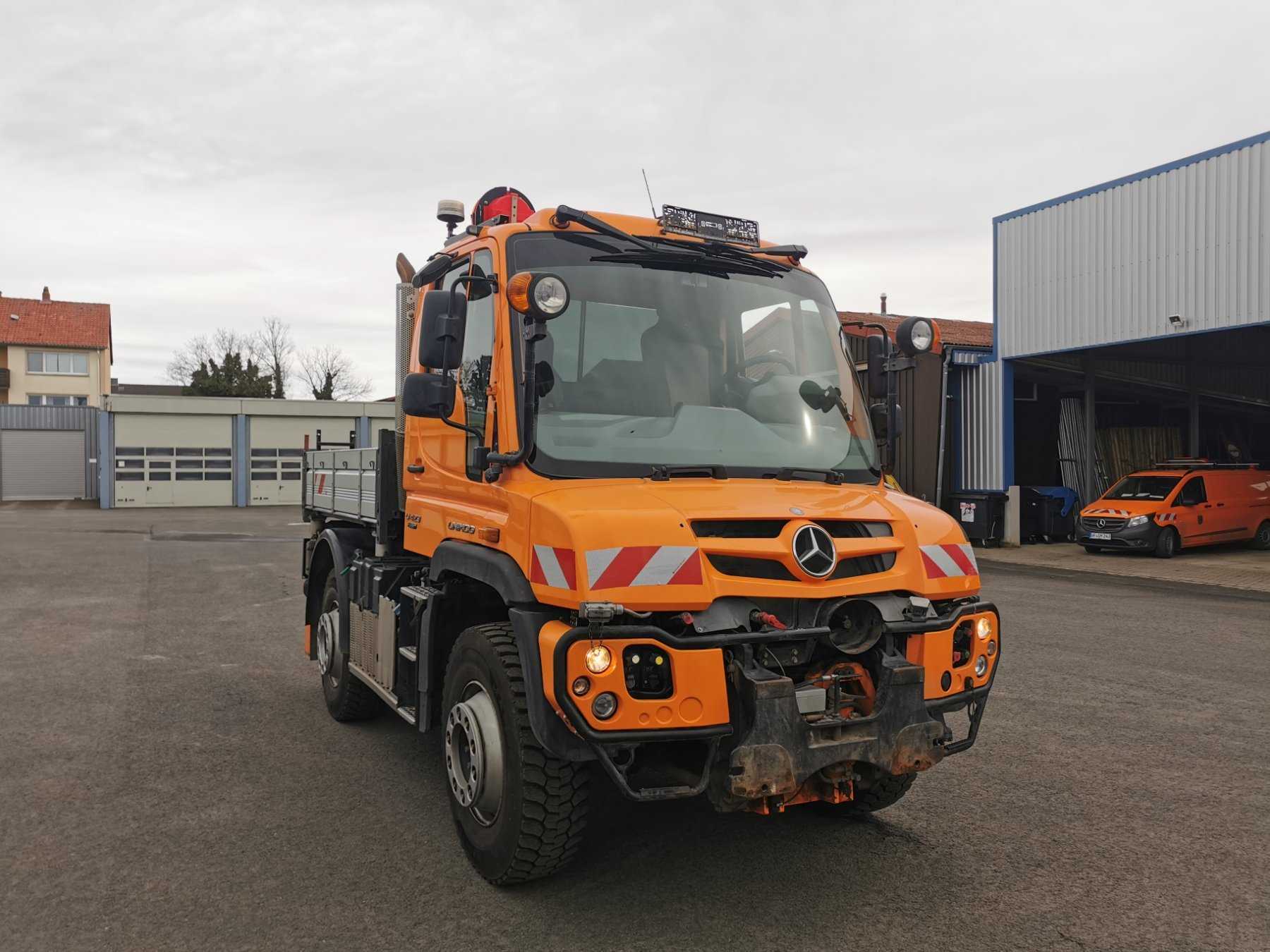 Unimog 423