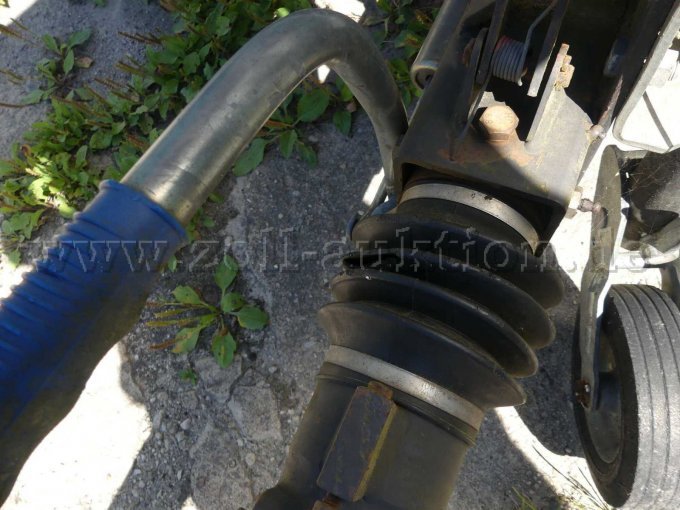 1 Universal GmbH Wittenburg Bouwkeet - Onderdelendispenser – foto 10 – kavel bij Zoll-Auktion, Lübtheen