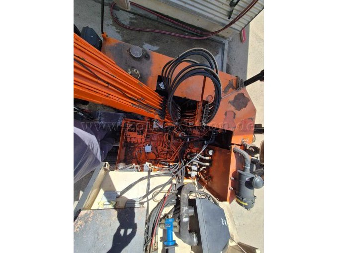 Hydraulik unter der Kabine