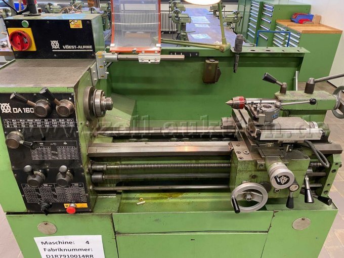 1 Vöest-Alpine Spitzendrehmaschine DA160 - Ansicht Innen