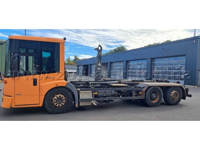 1 VDL-Hakenlift- auf Mercedes Econic LKW-Fahrgestell – foto 4 – kavel bij Zoll-Auktion, Mechernich