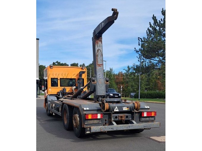 1 VDL-Hakenlift- auf Mercedes Econic LKW-Fahrgestell – foto 3 – kavel bij Zoll-Auktion, Mechernich