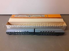Doppelstockzug mit Verpackung