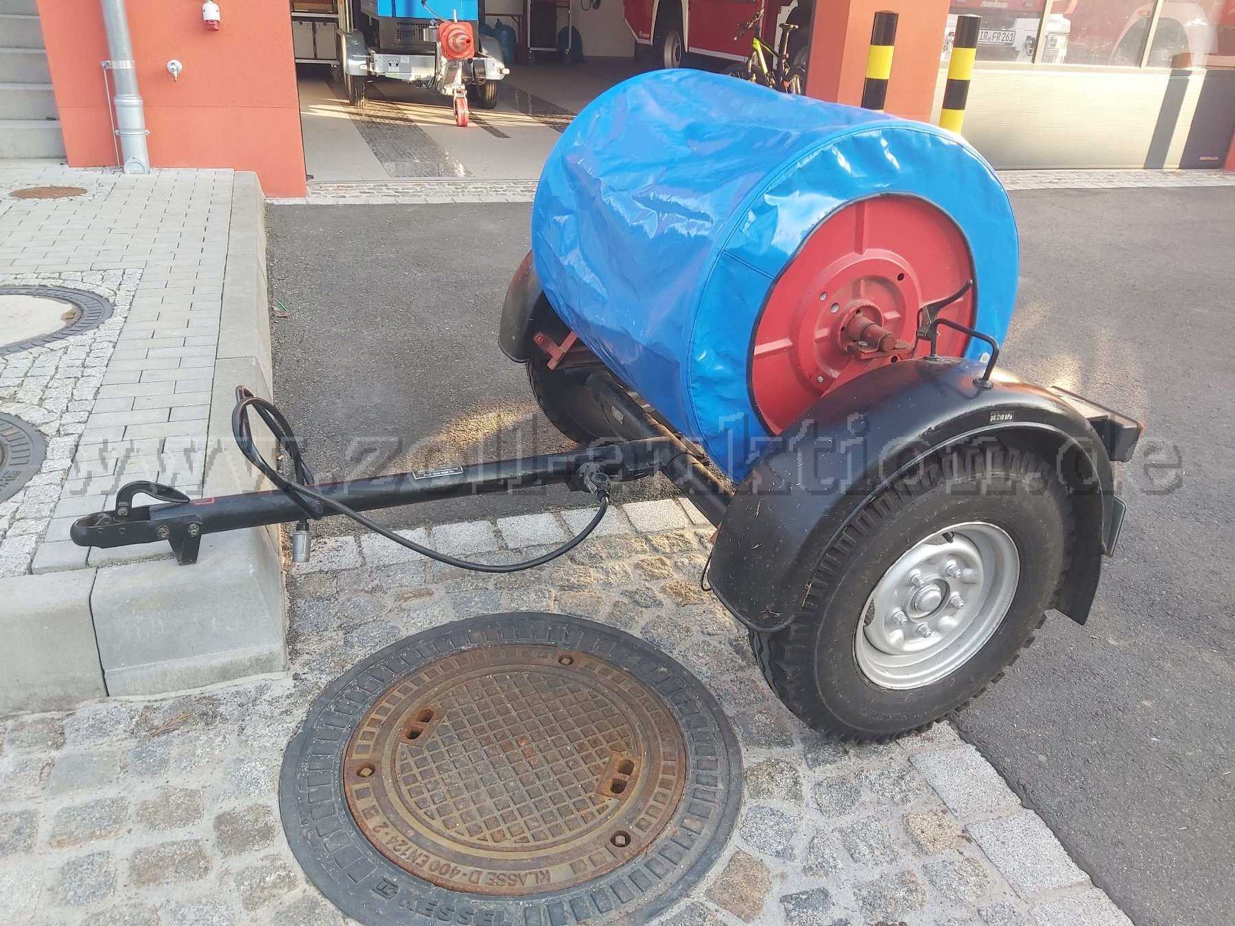 Gesamtansicht mit Schutzplane