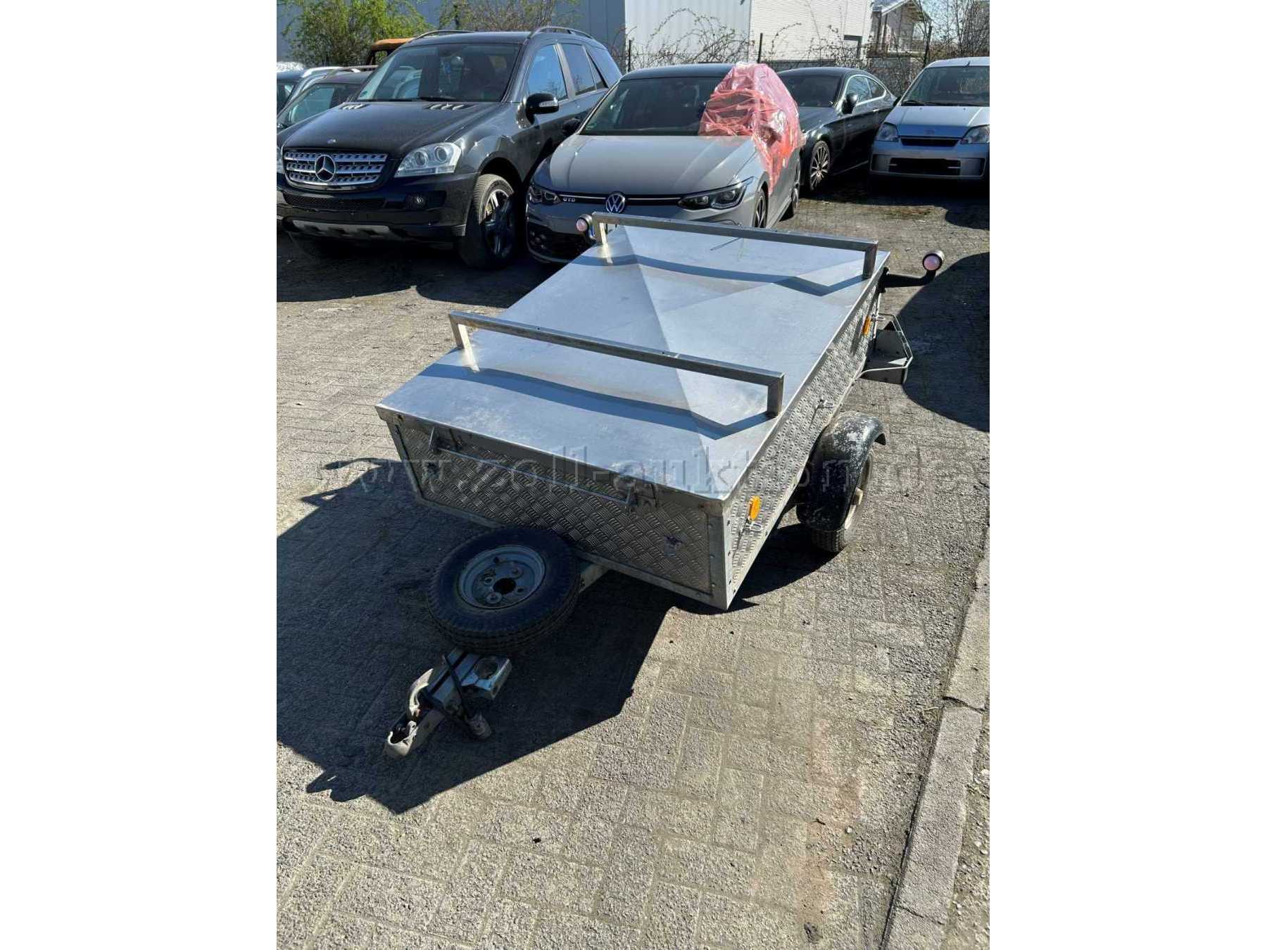 Frontansicht geschlossen