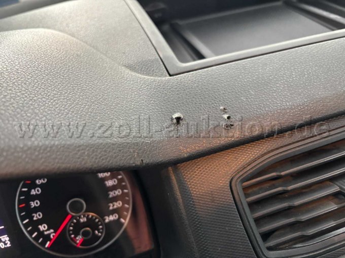 1 VOLKSWAGEN-VW Caddy 2.0 TDI 4MOTION Maxi – foto 9 – kavel bij Zoll-Auktion, Essingen