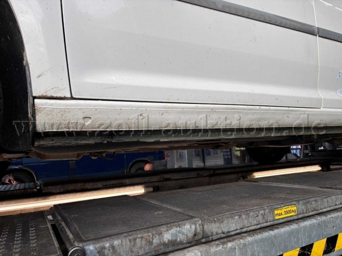 1 VOLKSWAGEN-VW Caddy 2.0 TDI 4MOTION Maxi – foto 16 – kavel bij Zoll-Auktion, Essingen