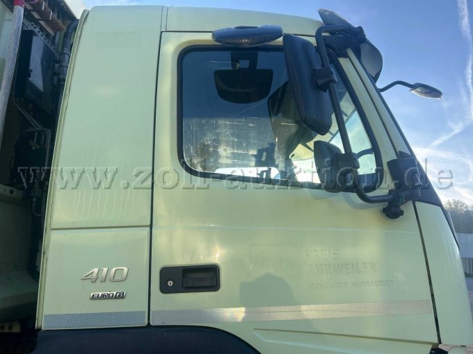 Lackschäden / Abplatzungen durch Beklebung