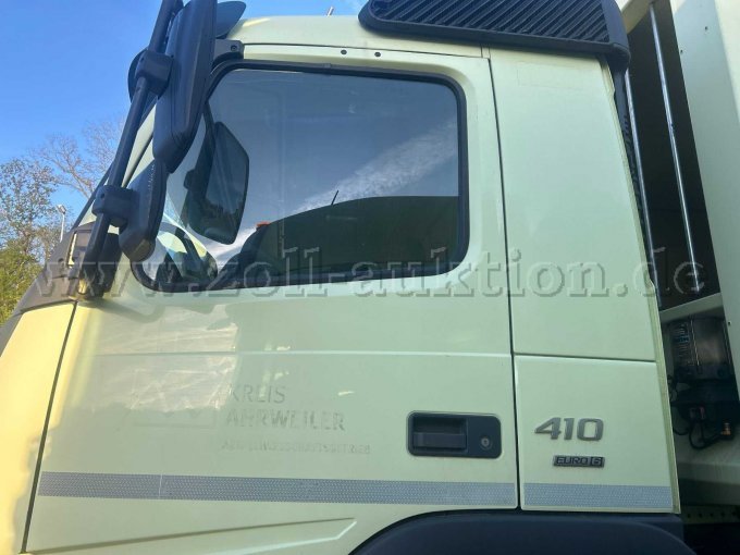 Lackschäden / Abplatzungen durch Beklebung