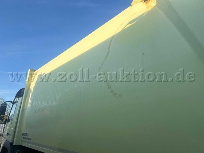 Lackschäden / Abplatzungen durch Beklebung