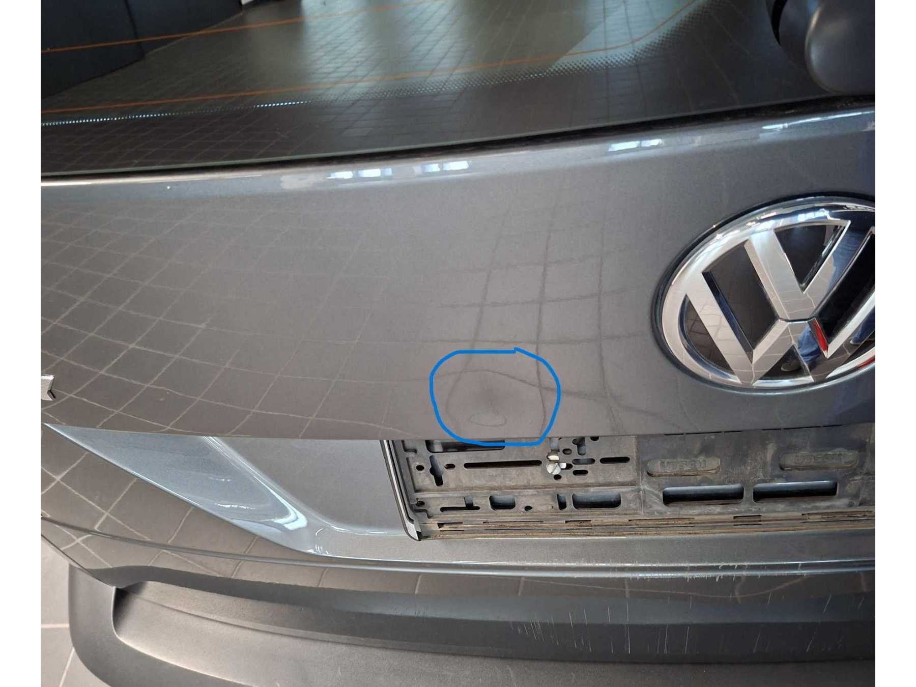 Delle Kofferraumdeckel