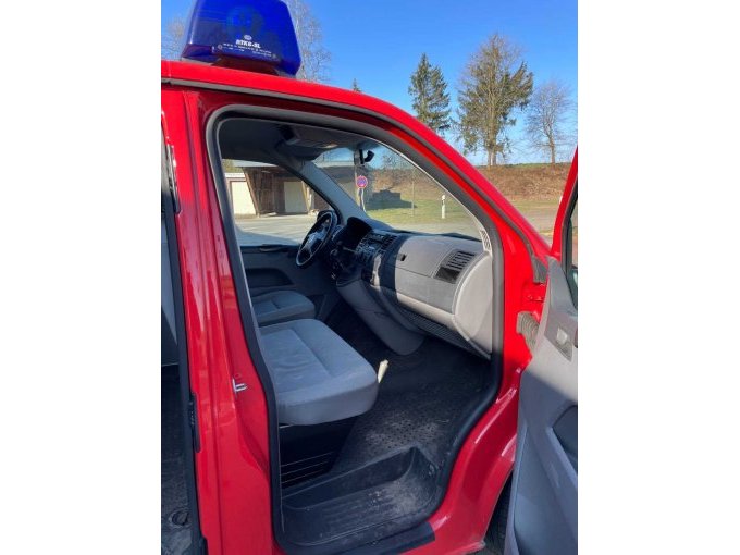 Fahrerraum Beifahrerseite