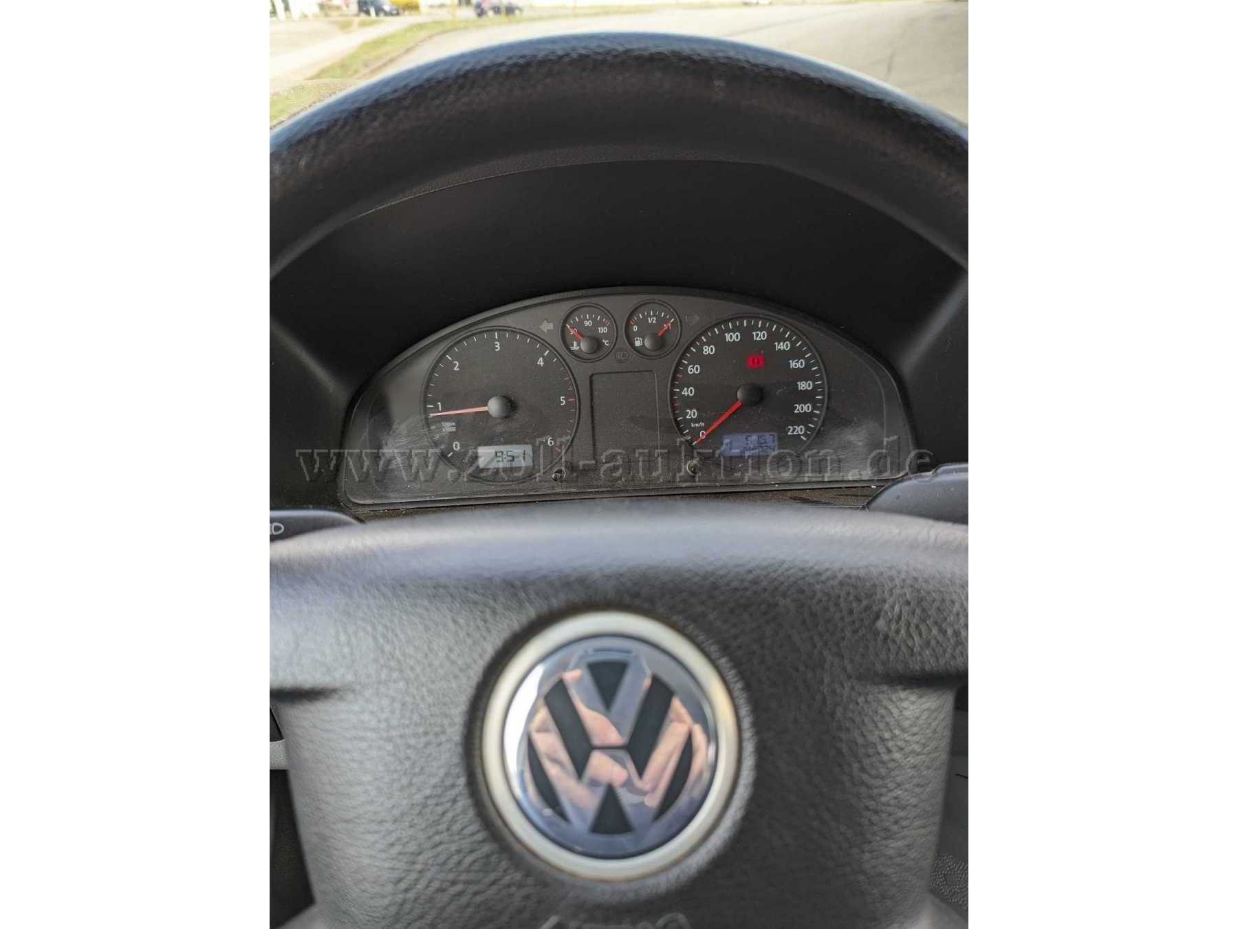 VW-Transporter
Kilometerstand
