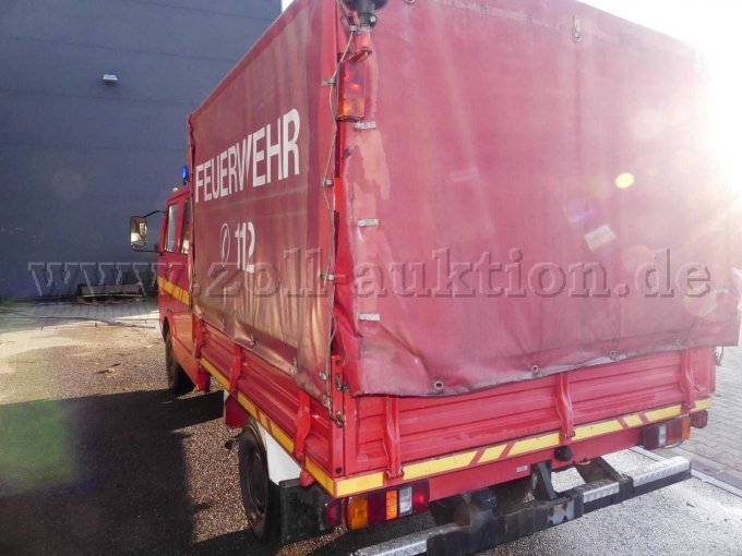 Fahrzeug hinten links