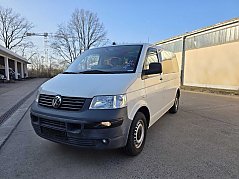 Ansicht von schräg vorne Fahrerseite
