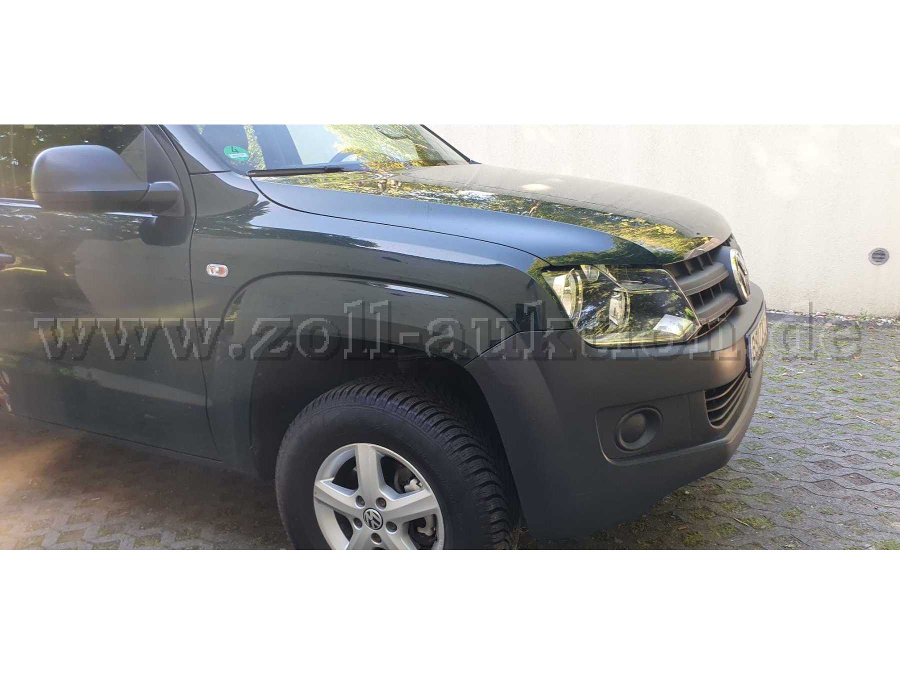 VW Amarok rechts