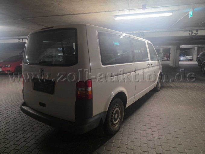 1 VW Bus T5, eerste registratie 09/2005, diesel, niet rijklaar – foto 3 – kavel bij Zoll-Auktion, Bonn
