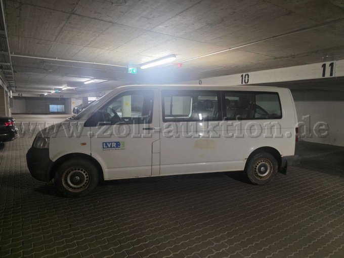 1 VW Bus T5, Erstzulassung 09/2005, Diesel, nicht fahrbereit – kavel bij Zoll-Auktion, Bonn